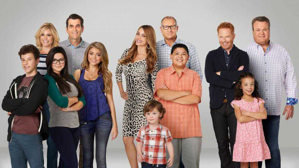 Modern Family: The Best Blonde Hair Looks from the Cast - wide 4