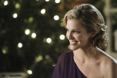 lucy lawless tricia helfer no ordinary family