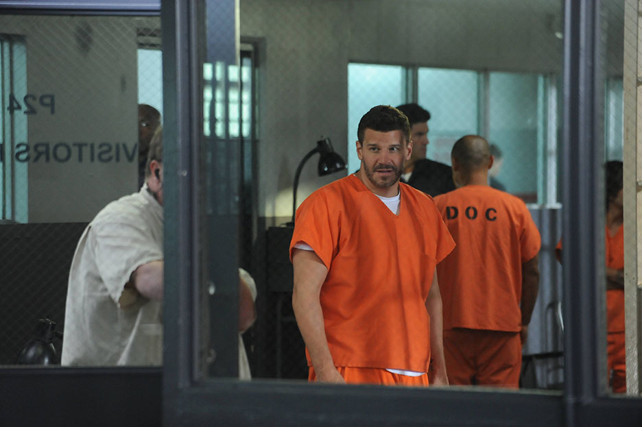 Bones-Ep1001_ConspiracyCorpse-ScBTS_0031