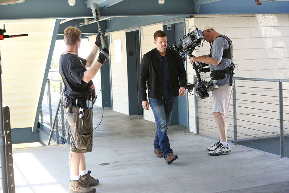 Bones_ep1001_scBTS1_0003