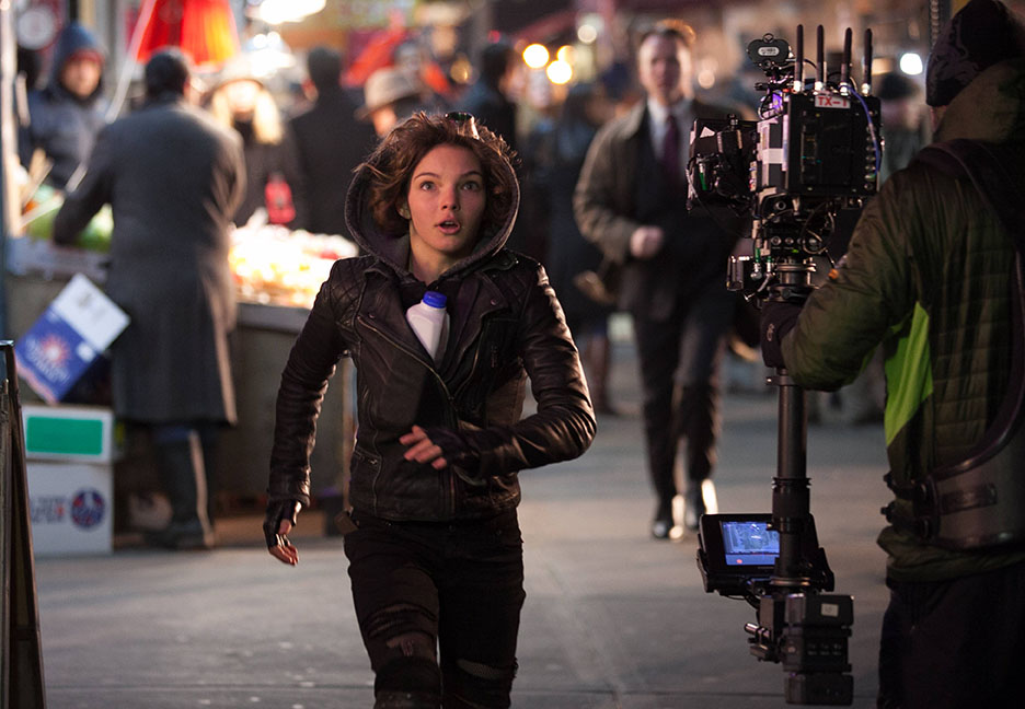 Gotham_pilot_TheaterDistrictGotham_4438