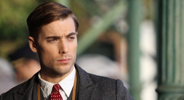 dustin milligan camp x