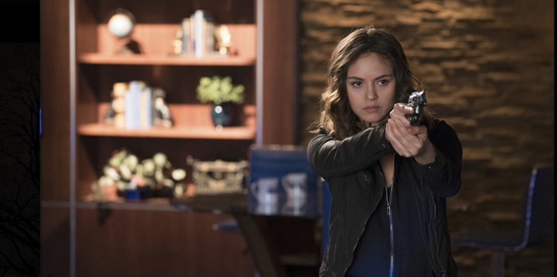 Leslie-Anne Huff as Rayna Cruz copy